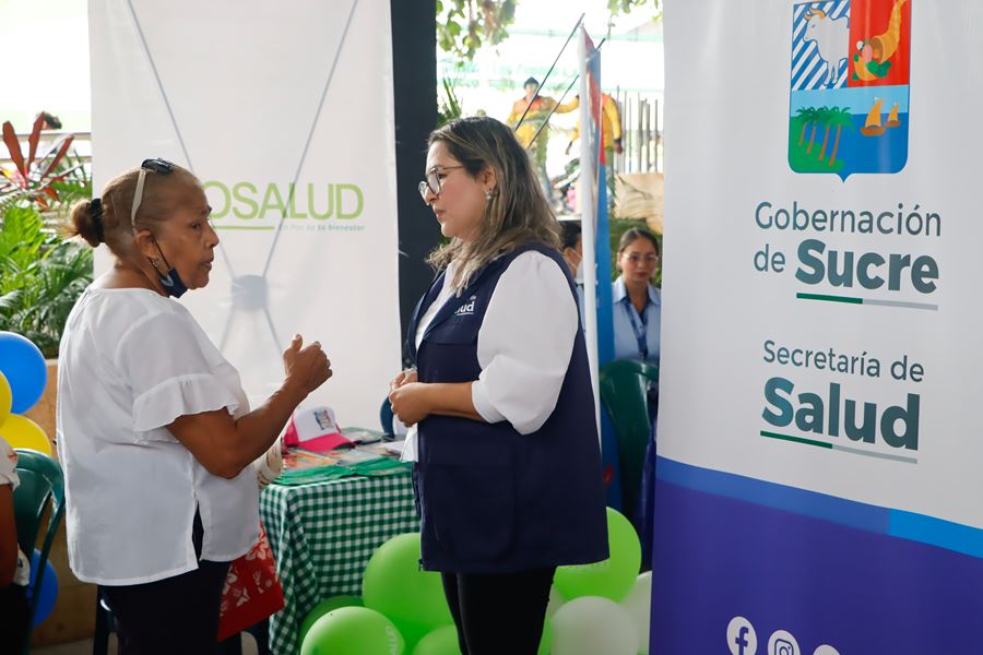 Sucreños encuentran soluciones en salud en la feria de servicios liderada por la Secretaría de Salud Departamental