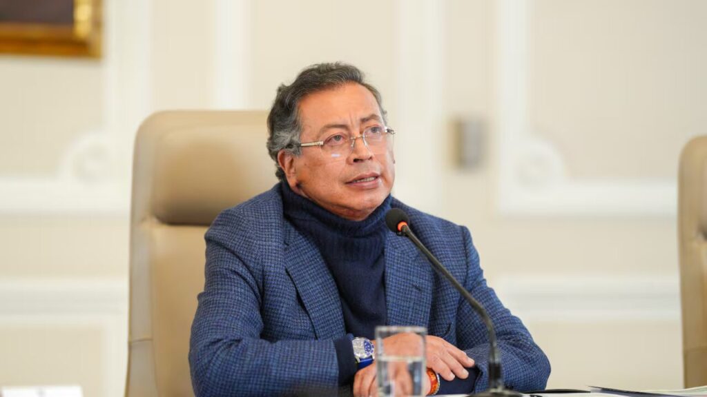“No vamos a retroceder, arreciaremos ofensiva contra clan del Golfo”: presidente Petro