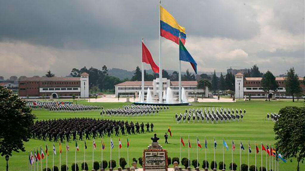 Presidente sancionó Ley que reconoce ascenso póstumo a cadetes víctimas de atentado del ELN en Escuela General Santander