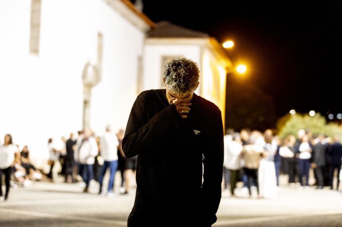 Luis Díaz estuvo presente en la misa por los siete días del fallecimiento de Diogo Jota