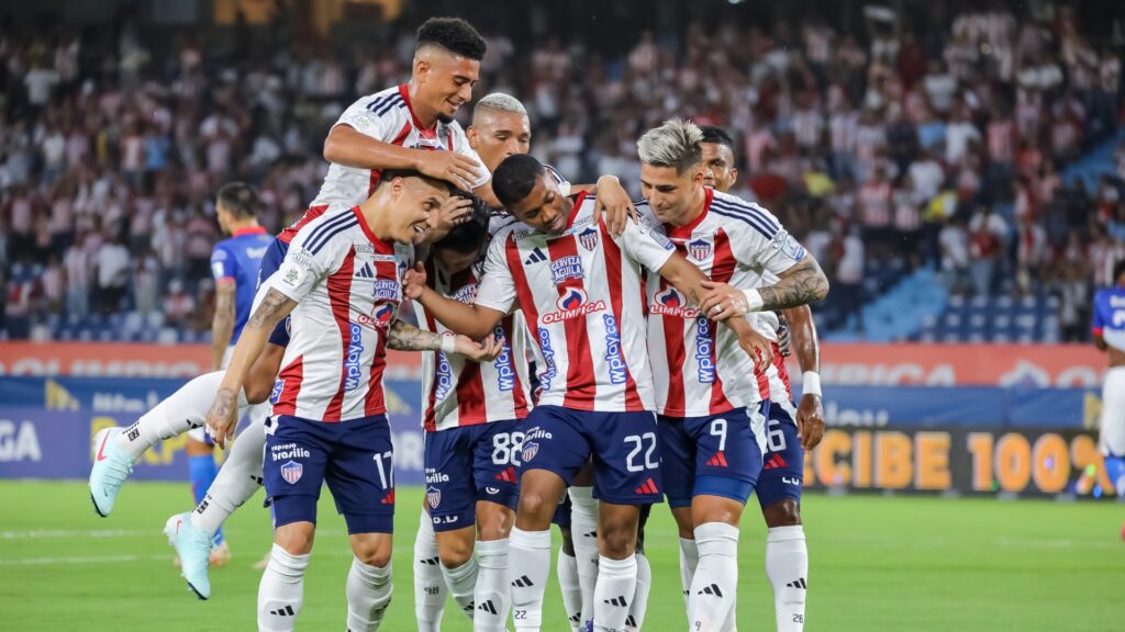 Junior goleó 4-1 al Unión y es el nuevo líder de la Liga