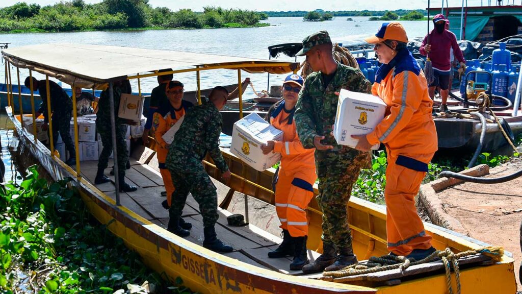UNGRD entrega 14 mil kits humanitarios a familias damnificadas de Amazonas, Vichada, Caquetá, Guainía y Guaviare