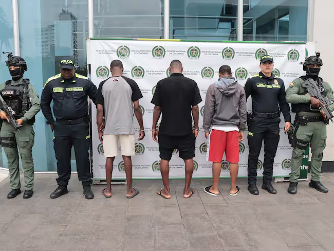 Cárcel para los presuntos responsables de detonar una motocicleta bomba en cercanías de un CAI de Cali