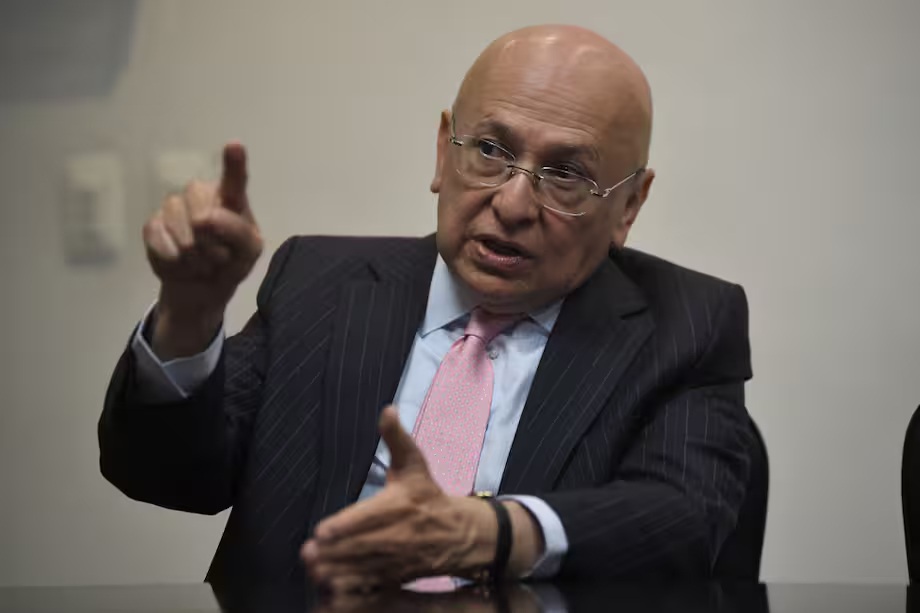 Procuraduría abrió indagación previa al ministro de Justicia, Eduardo Montealegre, por presunta intromisión indebida en administración de justicia