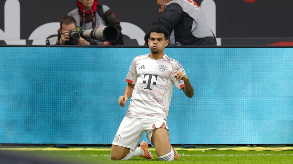 Luis Díaz fue elegido como el mejor jugador de la fecha en la Bundesliga por la revista Kicker