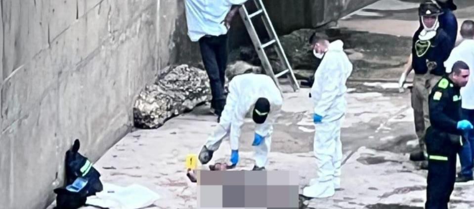 Fue hallado el cuerpo sin vida de una mujer en el arroyo del barrio Villa Country