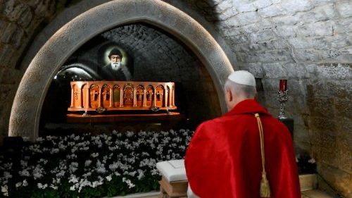 Papa León realiza histórica visita al Líbano en medio de llamados a la paz y un emotivo homenaje a San Charbel