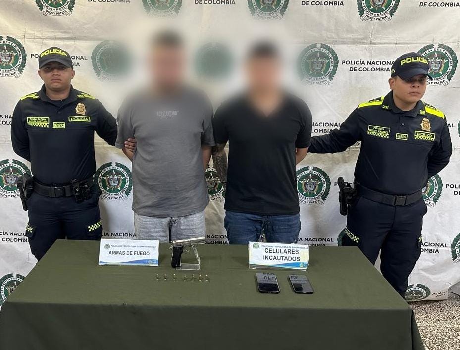 Capturados dos presuntos delincuentes en medio de una persecución, en el marco de la ofensiva contra el delito durante el carnaval de Barranquilla 2026