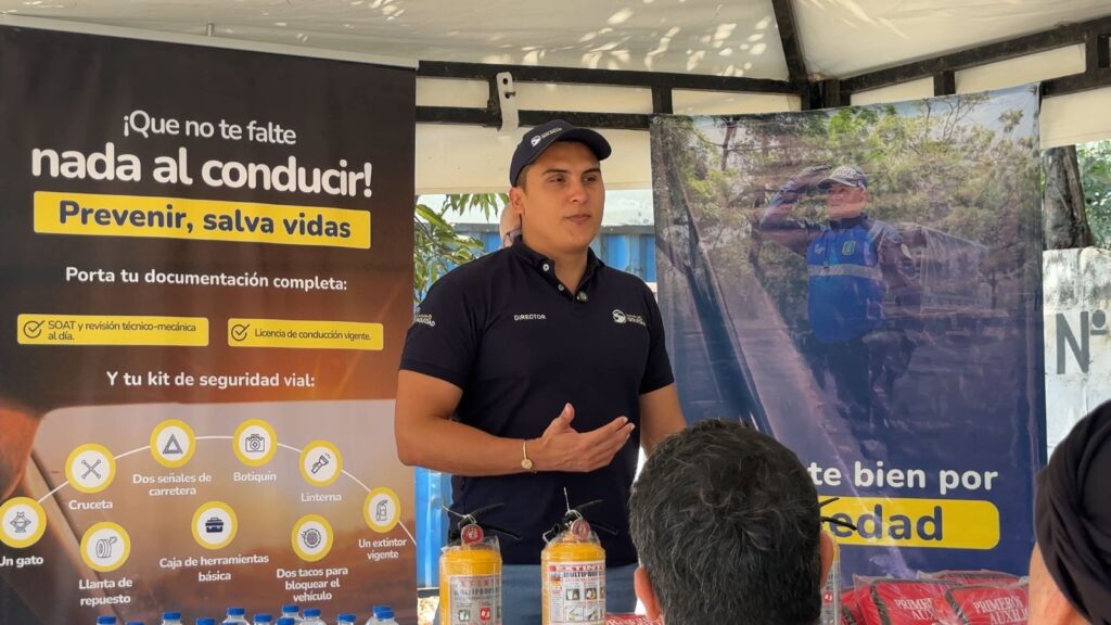 Tránsito de Soledad acompaña a los viajeros y promueve conductas responsables en las vías durante la Semana Santa
