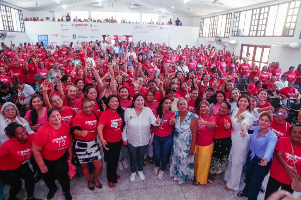 Alcaldía de Soledad exaltó el liderazgo y compromiso de las madres que construyen paz