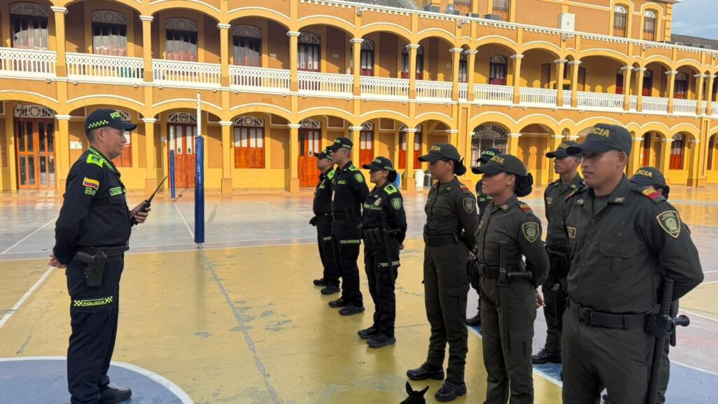 Policía nacional refuerza dispositivos de prevención y control para garantizar una jornada electoral segura en Barranquilla