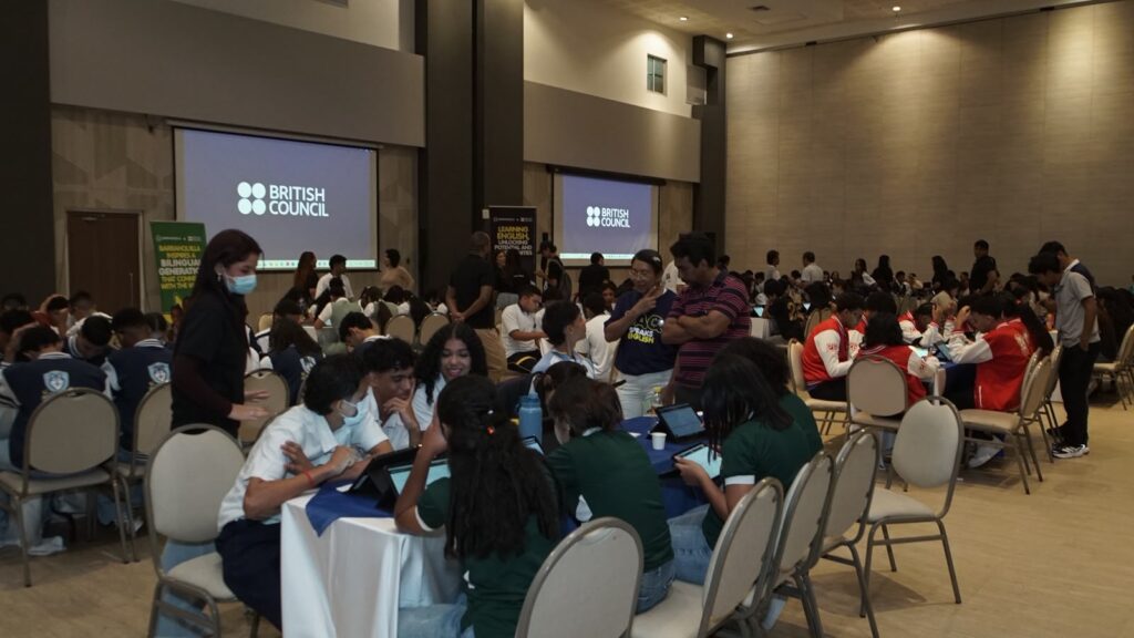 Maratón bilingüe y tecnológica: así se preparan los estudiantes de Barranquilla de cara a las pruebas Saber 11