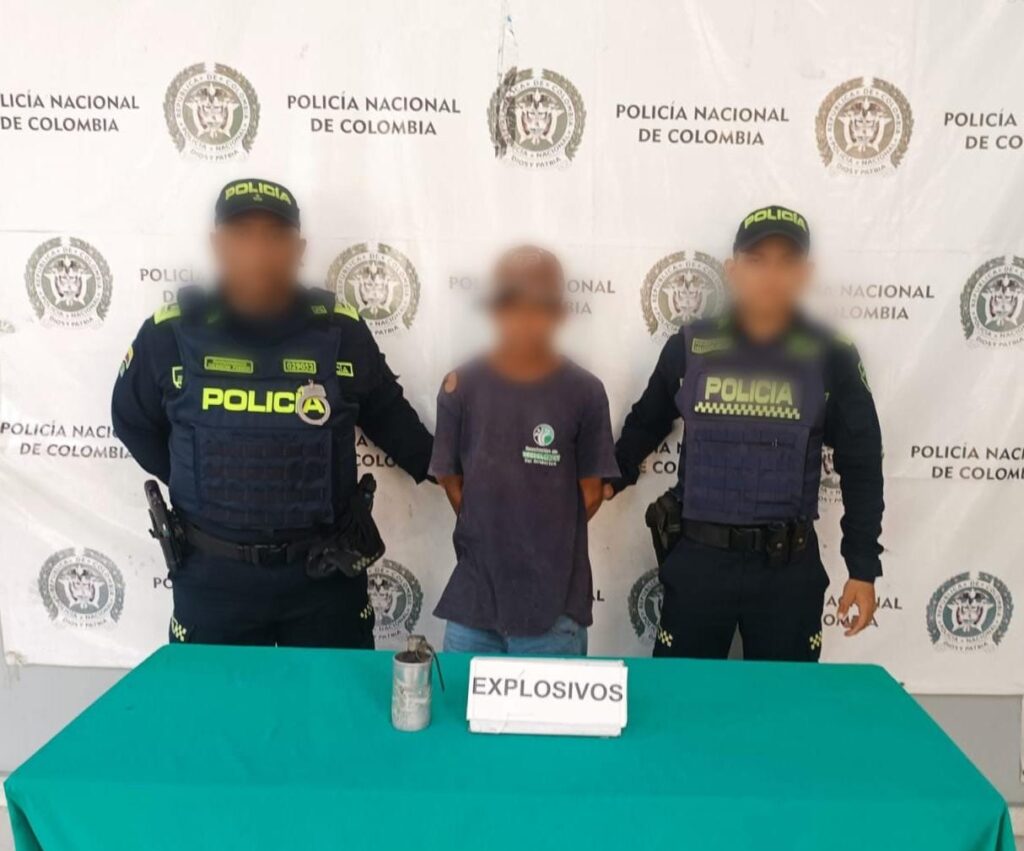 Contundentes operativos dejan dos capturados y la incautación de un arma de fuego y una granada
