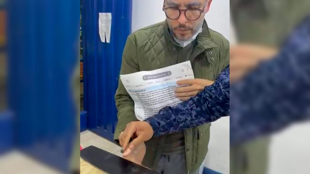 Por orden del Presidente De la Espriella, el exgobernador del Valle del Cauca, Juan Carlos Abadía, condenado por corrupción, fue trasladado de la Escuela de Carabineros a centro penitenciario común en Cali