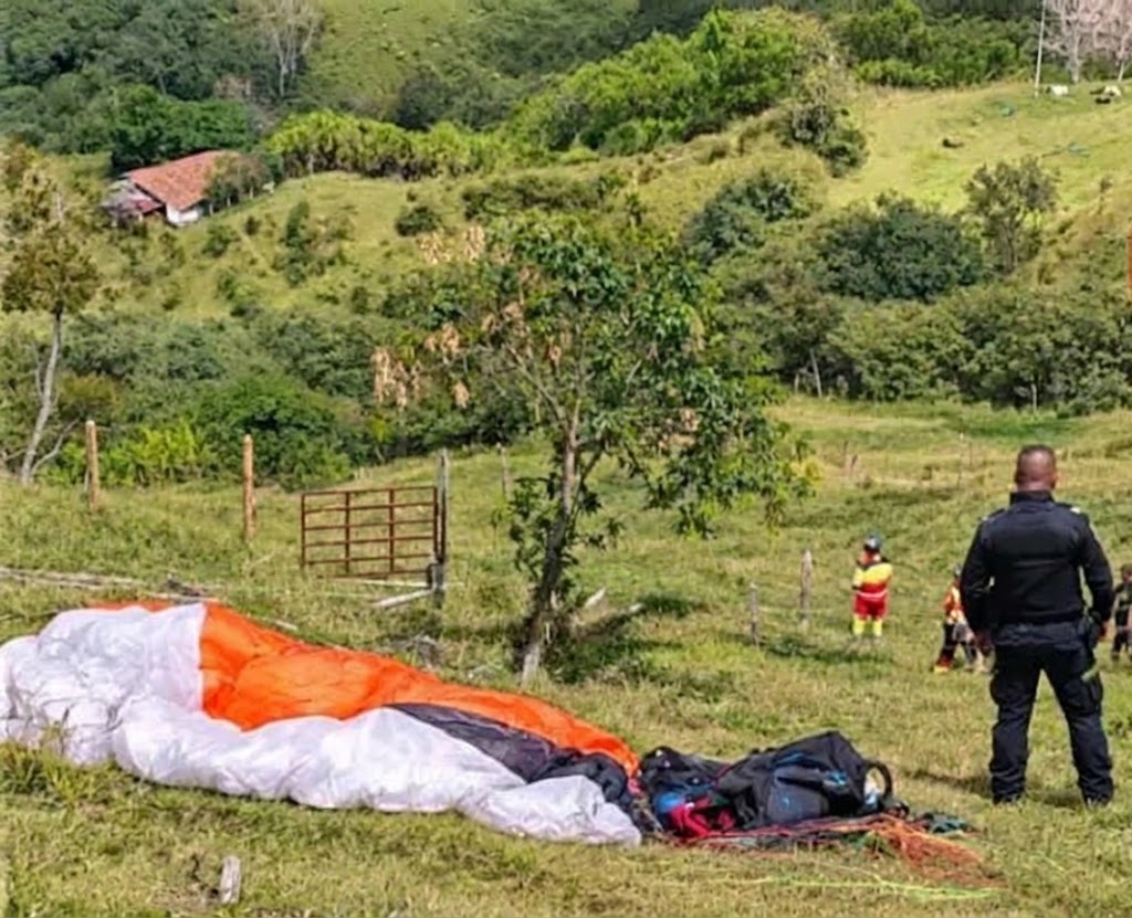 Turista israelí-alemán murió tras accidente de parapente en San Félix, Bello