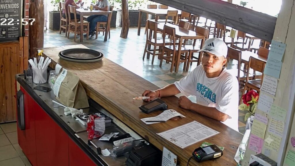 ¡A plena luz del día! Atracan a concejal de Barranquilla mientras almorzaba en restaurante