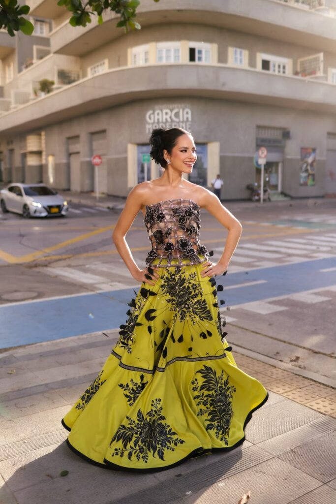 Reina del Carnaval de Barranquilla, Salwa Maloof Habib, participará en Diner en Blanc en Cartagena a favor de niñez afectada por el terremoto