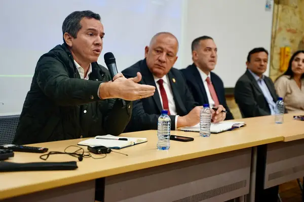 Arrancaron los encuentros participativos para la construcción de la reforma al Código Nacional de Tránsito en conjunto con la ciudadanía